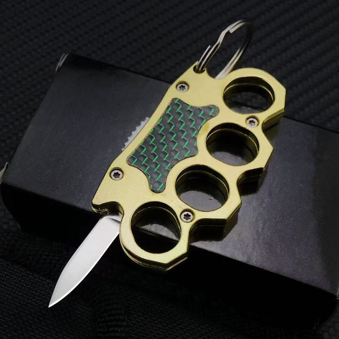 2025-08-12_115026_794-5.jpg Brass Knuckles knife