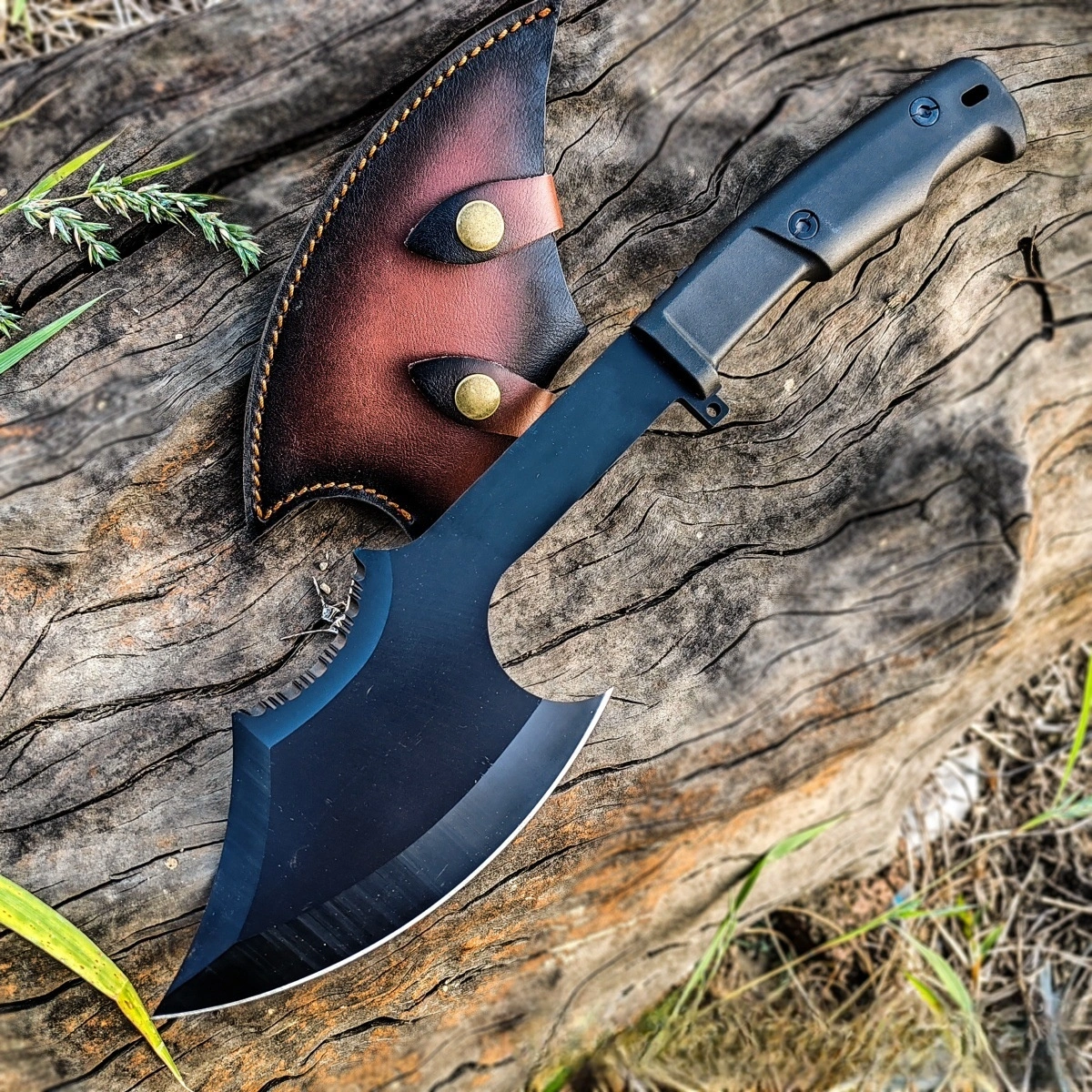 unnamed-file-1.webp Outdoor survival axe camping portable high hardness portable Compact survival tactics wild chopping wood road axe